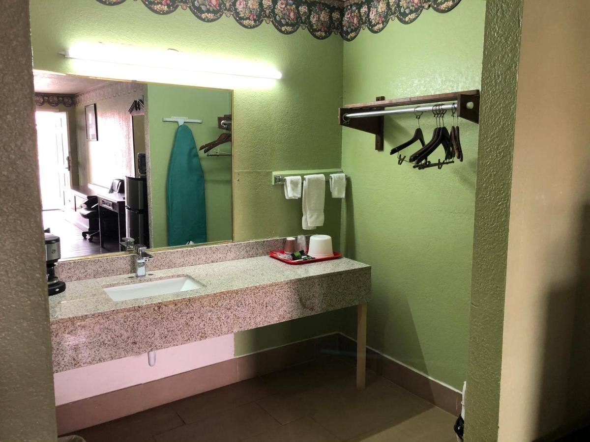 Lone Star Inn Сиско Экстерьер фото
